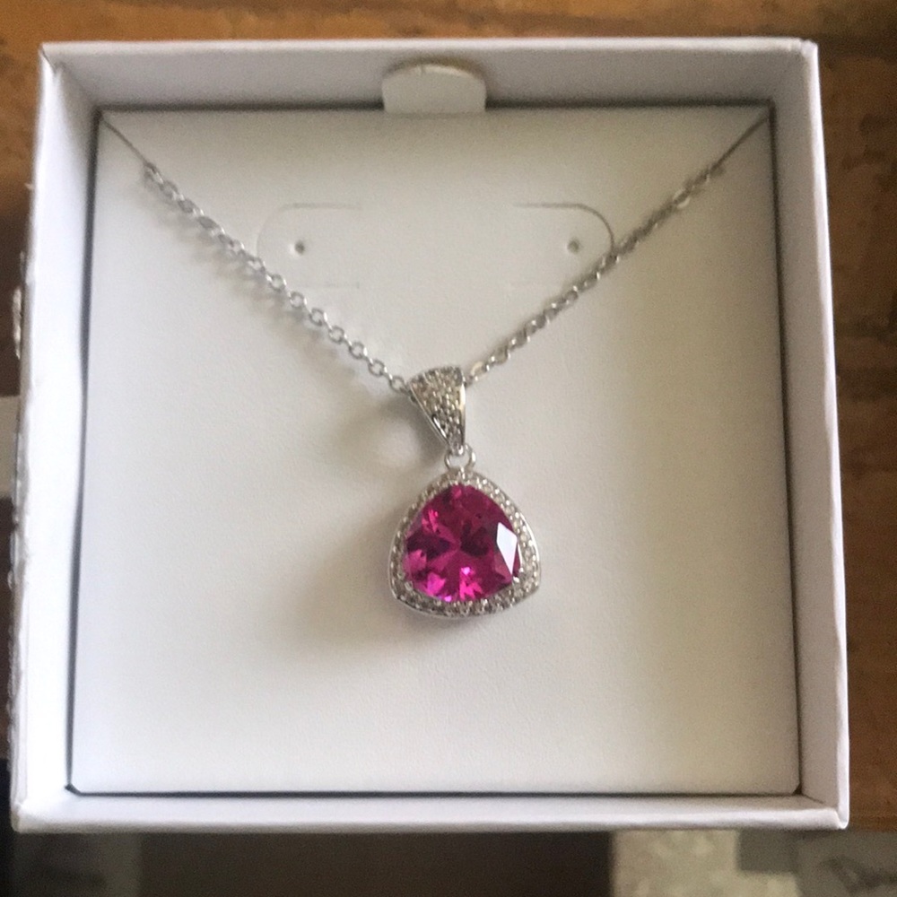 Ring bomb necklace